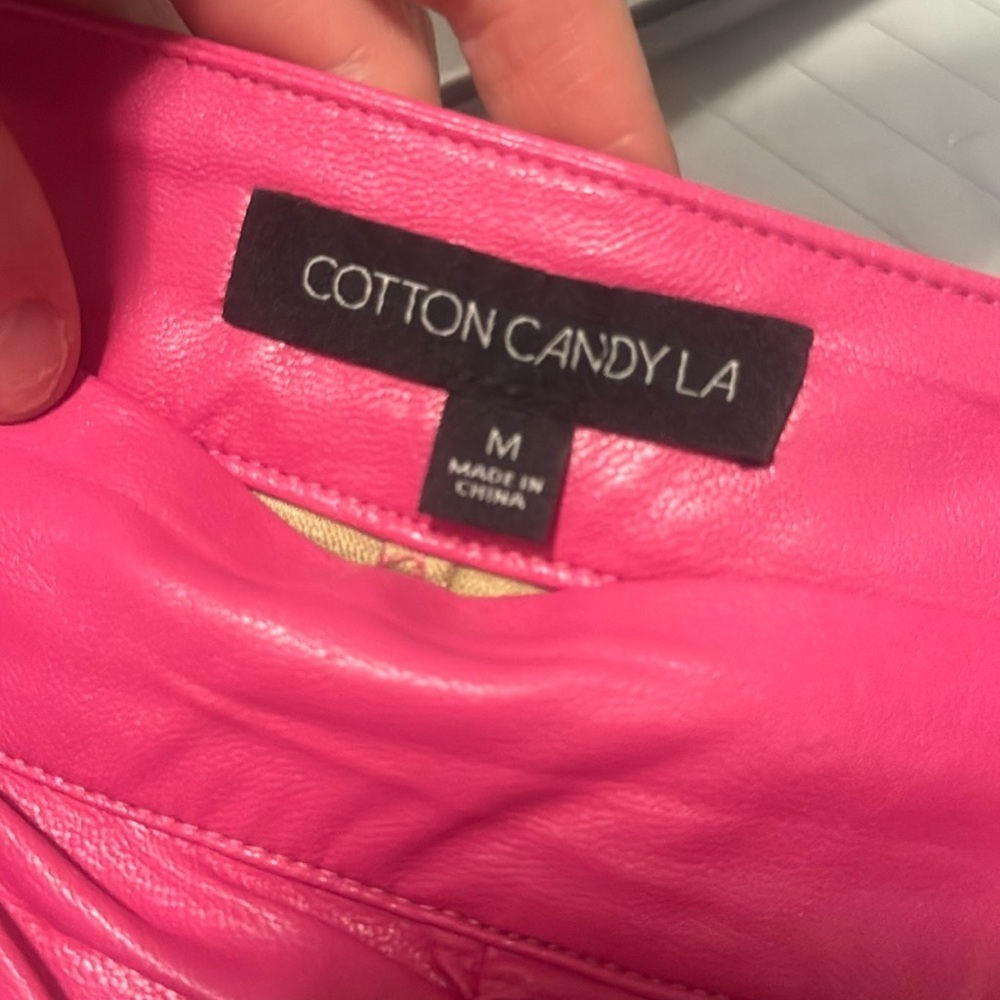 Hot Barbie Pink Leather Ruffle Skort - Picture 4 of 9